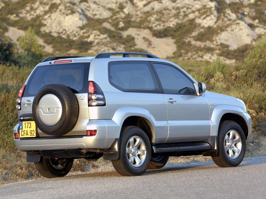 Toyota Land Cruiser Prado 120 3-Door 2003 года  (фото 6 из 29)